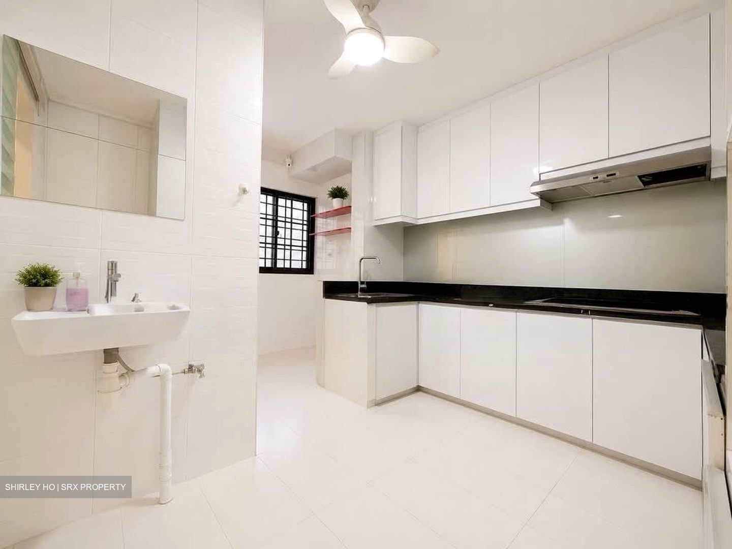 Blk 405 Hong Kah Court (Jurong West), HDB Executive #561524371